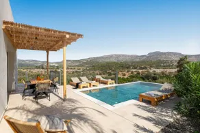 Massari Hills -Violetta Villa - Image 3