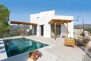 Massari Hills Luxury Living - Villa Pentagon - Image 2