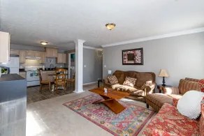 Relaxing home near Interstate - Image 4