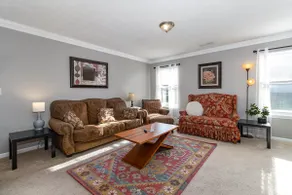 Relaxing home near Interstate - Image 3