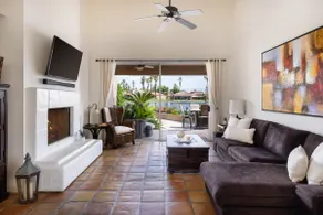 Stunning Mtn View-Lakeside Patio, 5 Star Amenities - Image 4