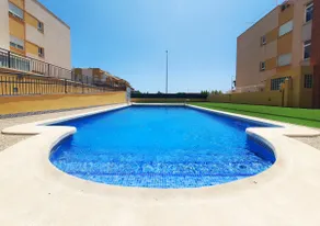 Spacious Terrace, Air Conditioning Pool and Garage - Image 2