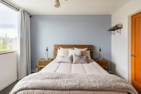 3BR Lux Townhome | Near Hospitals | Rooftop Deck! - Image 5