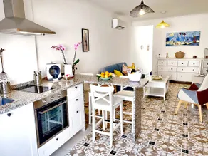Picasso Beautiful apartment with Jacuzzi - Image 3