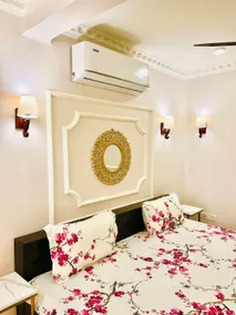 Ballygunge Two Bedroom 1000sqft flat main rd - Image 2