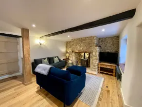 4 Vineyard Street - Image 2