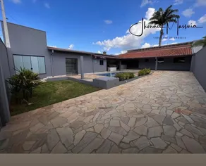 Leisure house with pool and barbecue area - Image 5