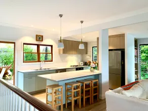 Stunning Yamba Beach House! 3B+ - Image 3