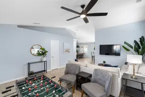 Game House * Hot Tub * Basketball Court - Image 4