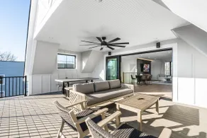 Luxury 4-Bedroom New-Build Short North Home wPatio - Image 2