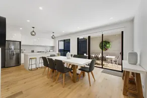 Sunburst House Dromana - Image 3