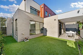 Sunburst House Dromana - Image 4