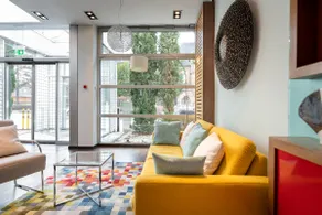 Numa | Modern Room near Old Town - Image 2