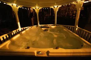Stunning Luxury Villa Hot Tub, Pool - Image 2