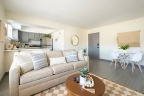 Unbeatable Location | Chic 1BR Apt | Walk to Beach - Image 2