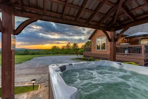 Summer Stay~Hot Tub, Fire Pit, Game Room, Hammocks - Image 3