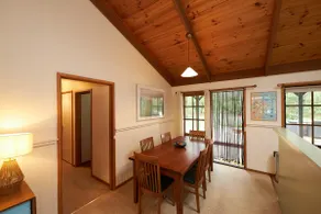 Aireys Garden Hideaway - Image 4