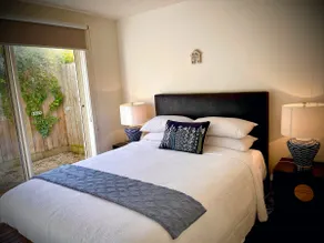Garden View - 1 Bedroom - Image 2