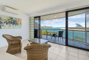 Large Ocean View 4BR Unit - Wheelchair Accessible - Image 4