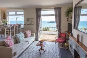 Trelant Coverack by Porthleven and Lizard Holidays - Image 4
