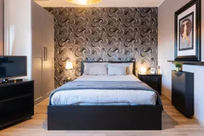 Turin/Vinovo - Strategic comfort suite - Image 2