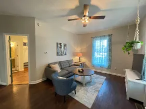walk distance to downtown and MSU - Image 2