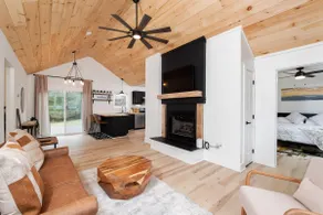 TOP 1% -No Fees!-Pet Friendly-Well Equipped Cabin! - Image 3