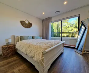 Elegant Townhouse Randwick - Image 3