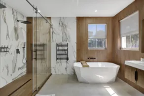 Luxe Pool & Fire Pit | 5 min to Dolphin Mall - Image 4