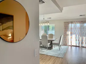 Modest luxury centrally located - Image 3