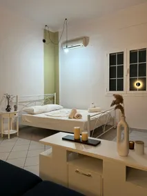 Papadatos Apts Floor 2 Bedrooms - Image 2