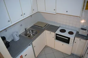 Papadatos Apts Floor 2 Bedrooms - Image 5