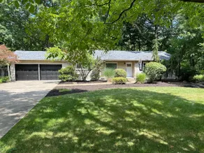 Boiler Bungalow - Entire 3 King Bed home! - Image 3