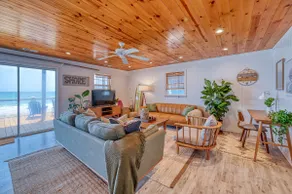 The Salty Snail - Oceanfront Cottage - Image 2