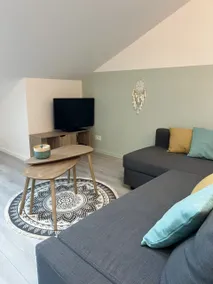 Castle Apartment - Image 2