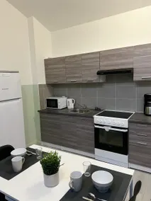 Castle Apartment - Image 3