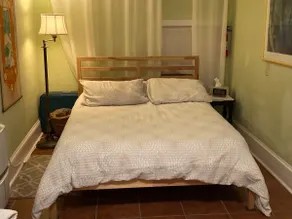 Wright Cozy Guest Suite in 5 Points! - Image 5