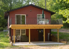 Bear Lodge - Image 5