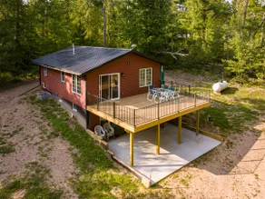 Bear Lodge - Image 2