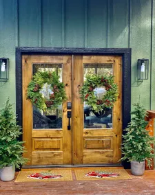 THE FIR 2BR Cabin/ Large Deck (Mary&Danny) - Image 2