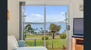 Cosy Cabin, Big View ! - Image 5