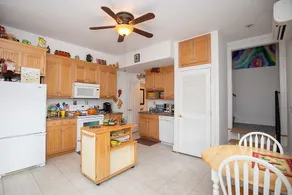 Country Living Guest House (Upstairs/Downstairs) - Image 5