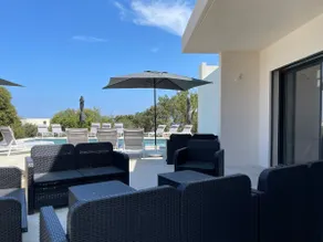 Stunning villa, amazing views, and heated pool - Image 2