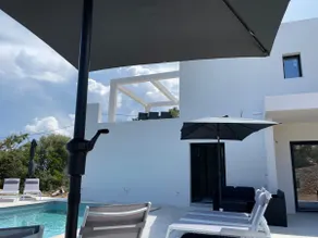 Stunning villa, amazing views, and heated pool - Image 3