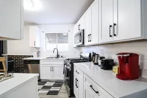 Beautiful home minutes from the Las Vegas strip! - Image 5