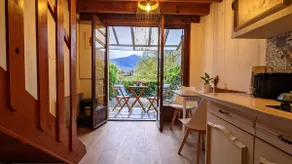 Small mountain house - Image 3