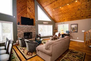 Spring Sale! Hot Tub & Fire Pit! Roomy House! - Image 5