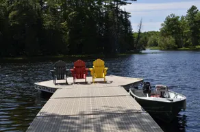 Hidden Gem Riverside Cottage - Image 4