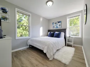 ***Cozy home near downtown and fox river*** - Image 5