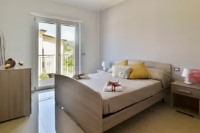 Relax in Cilento with Balcony, Pool and Pickleball - Image 4